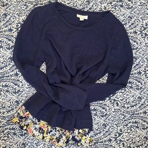 Size Med Women's Floral Navy Sweater